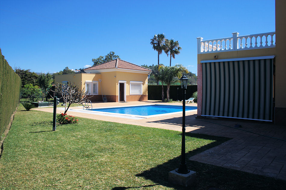 Villa for sale in Valle Niza